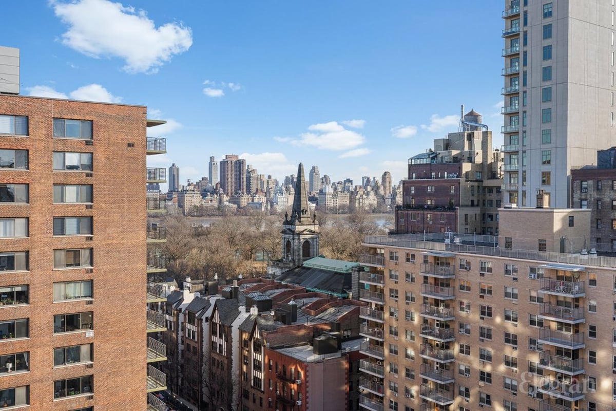 Photo for The Olmsted - 382 Central Park West Condominium in Upper West Side, Manhattan