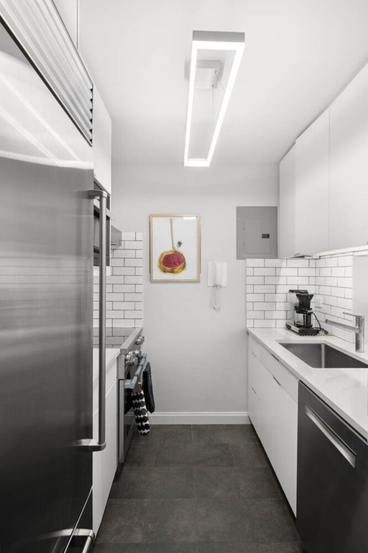 Photo for The Carlton Park - 1065 Park Avenue Cooperative in Upper East Side, Manhattan