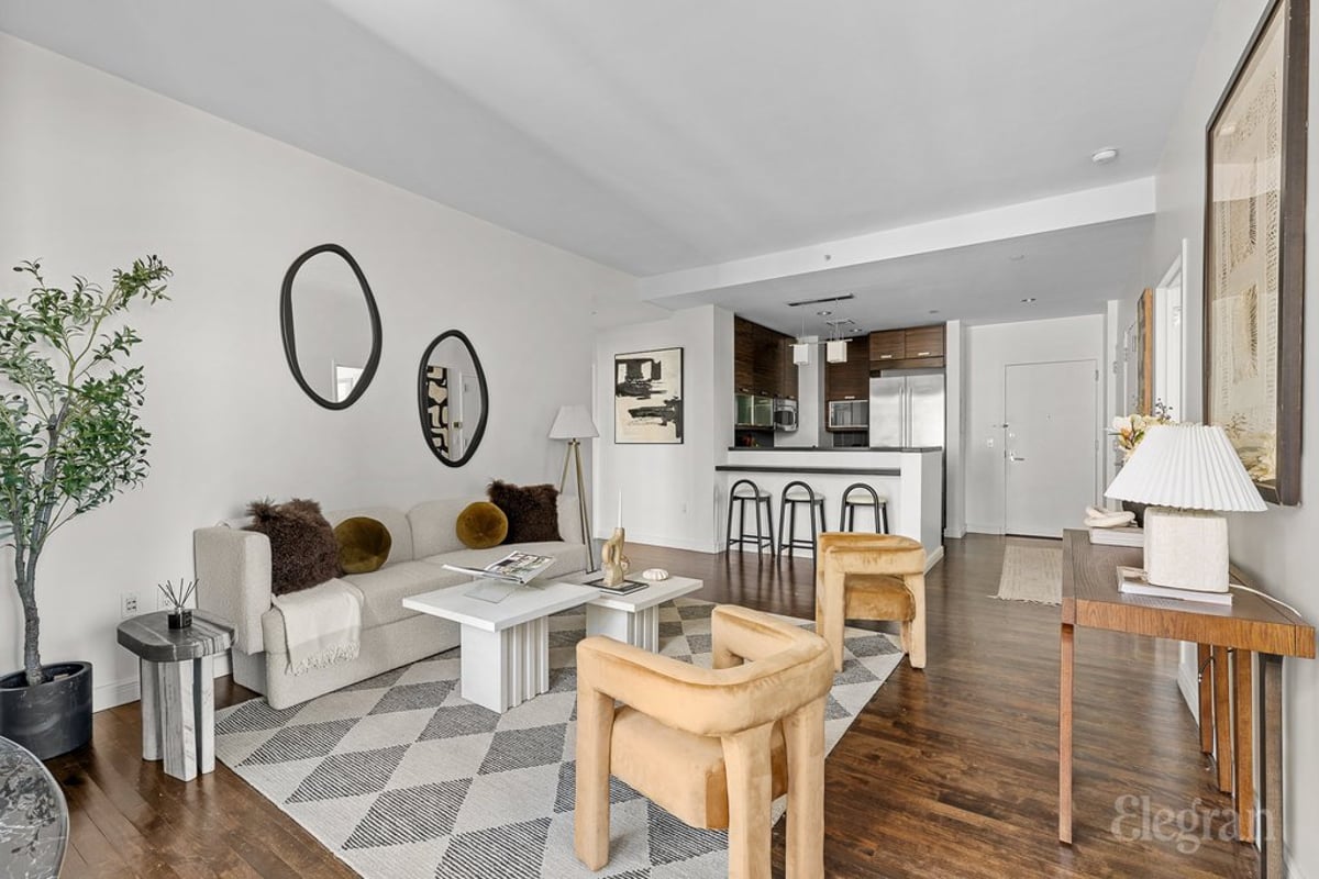 Photo for Chelsea Stratus - 101 West 24th Street Condominium in Chelsea, Manhattan