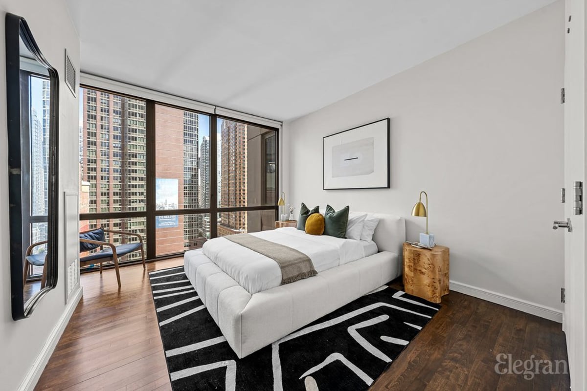 Photo for Chelsea Stratus - 101 West 24th Street Condominium in Chelsea, Manhattan