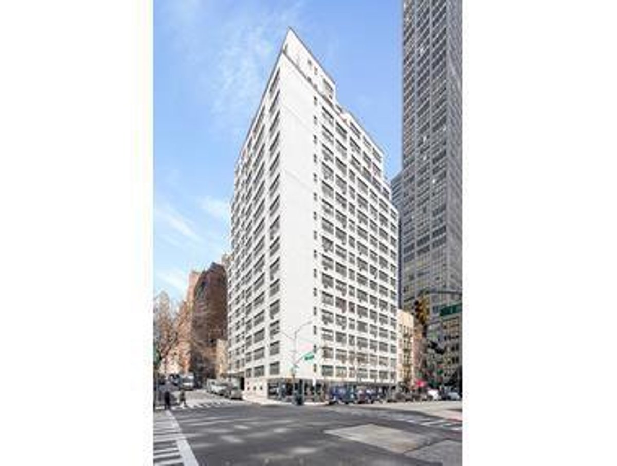 Photo for 155 East 38th Street - 155 East 38th Street Condominium in Murray Hill, Manhattan