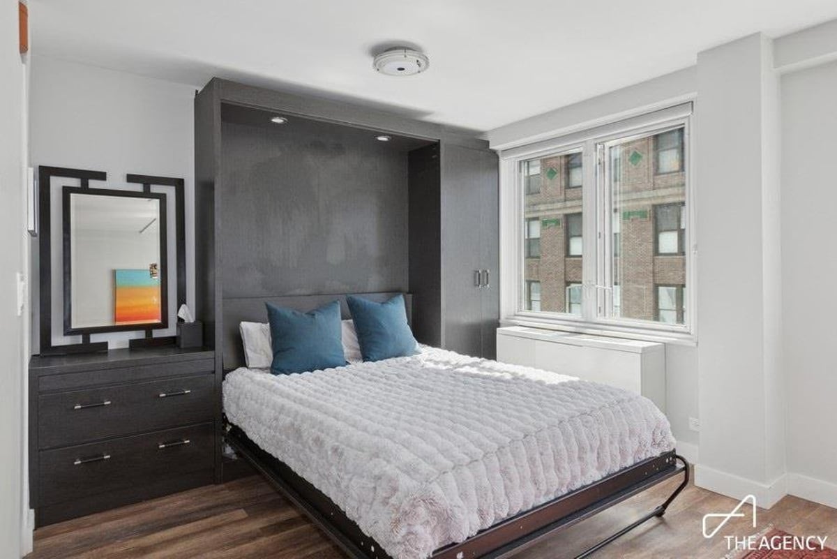 Photo for Gramercy East - 301 East 22nd Street Cooperative in Gramercy Park, Manhattan