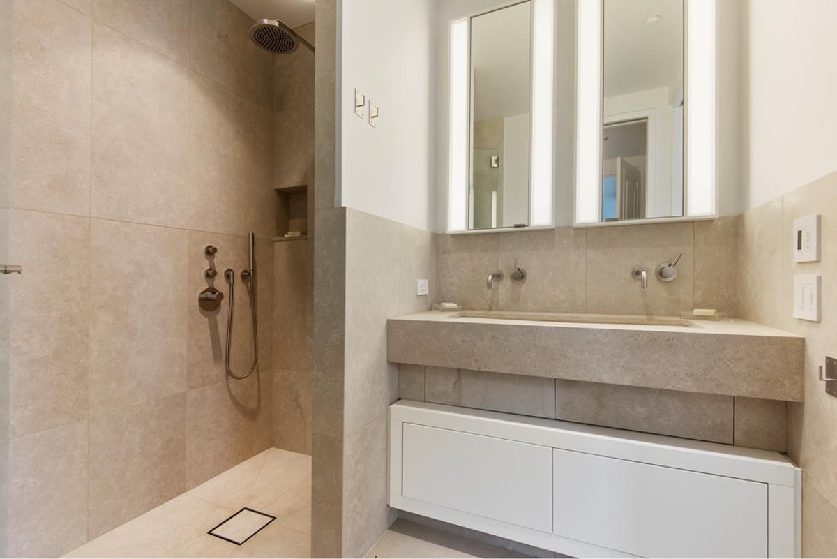 Photo for Huys - 404 Park Avenue South Condominium in NoMad, Manhattan