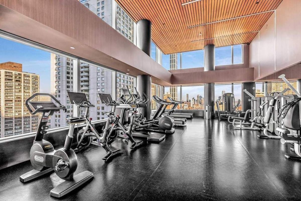 Photo for 252 East 57th Street - 252 East 57th Street Condominium in Midtown East, Manhattan