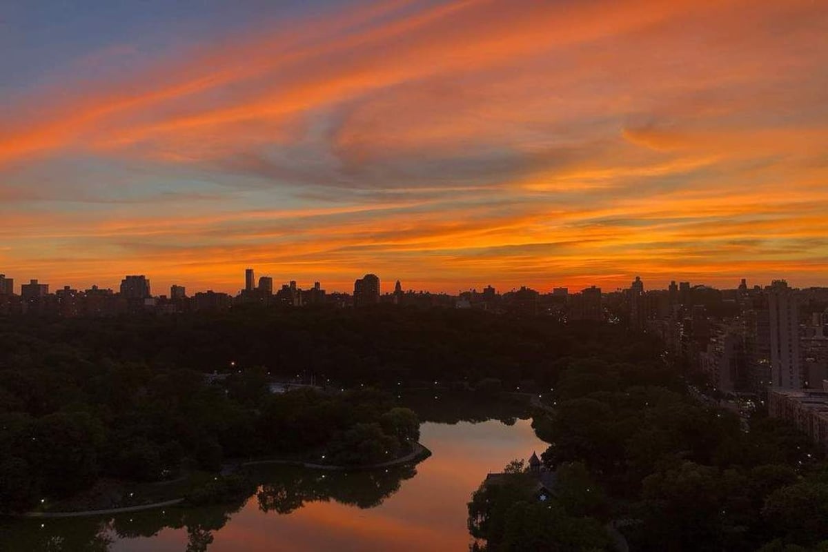 Photo for One Museum Mile - 1280 Fifth Avenue Condominium in Harlem, Manhattan