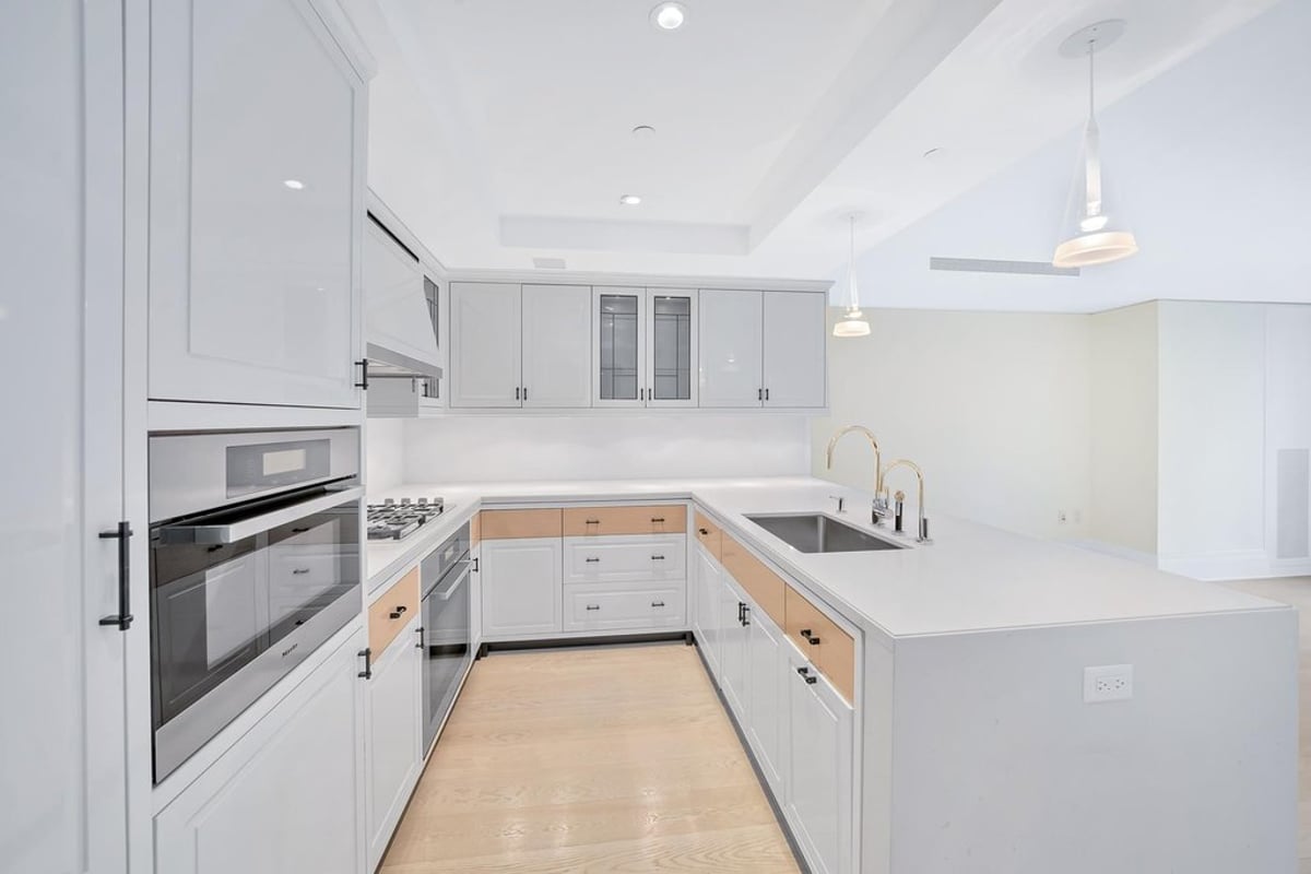 Photo for The Park Loggia - 15 West 61St Street Condominium in Upper West Side, Manhattan