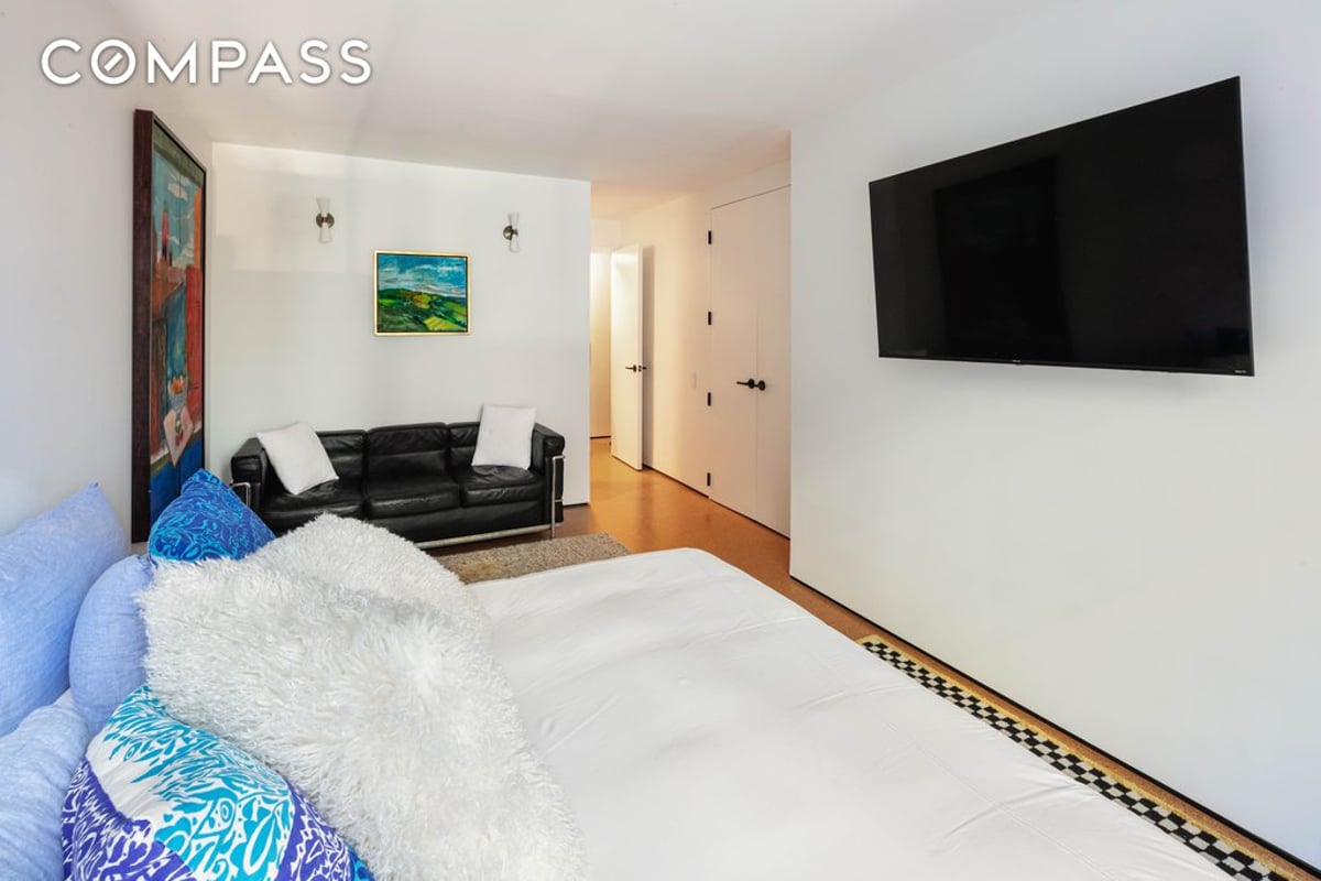 Photo for Greenwich Court - 275 Greenwich Street Condominium in Tribeca, Manhattan