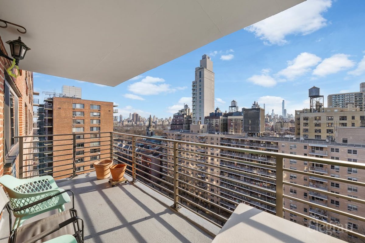 Photo for The Olmsted - 382 Central Park West Condominium in Upper West Side, Manhattan