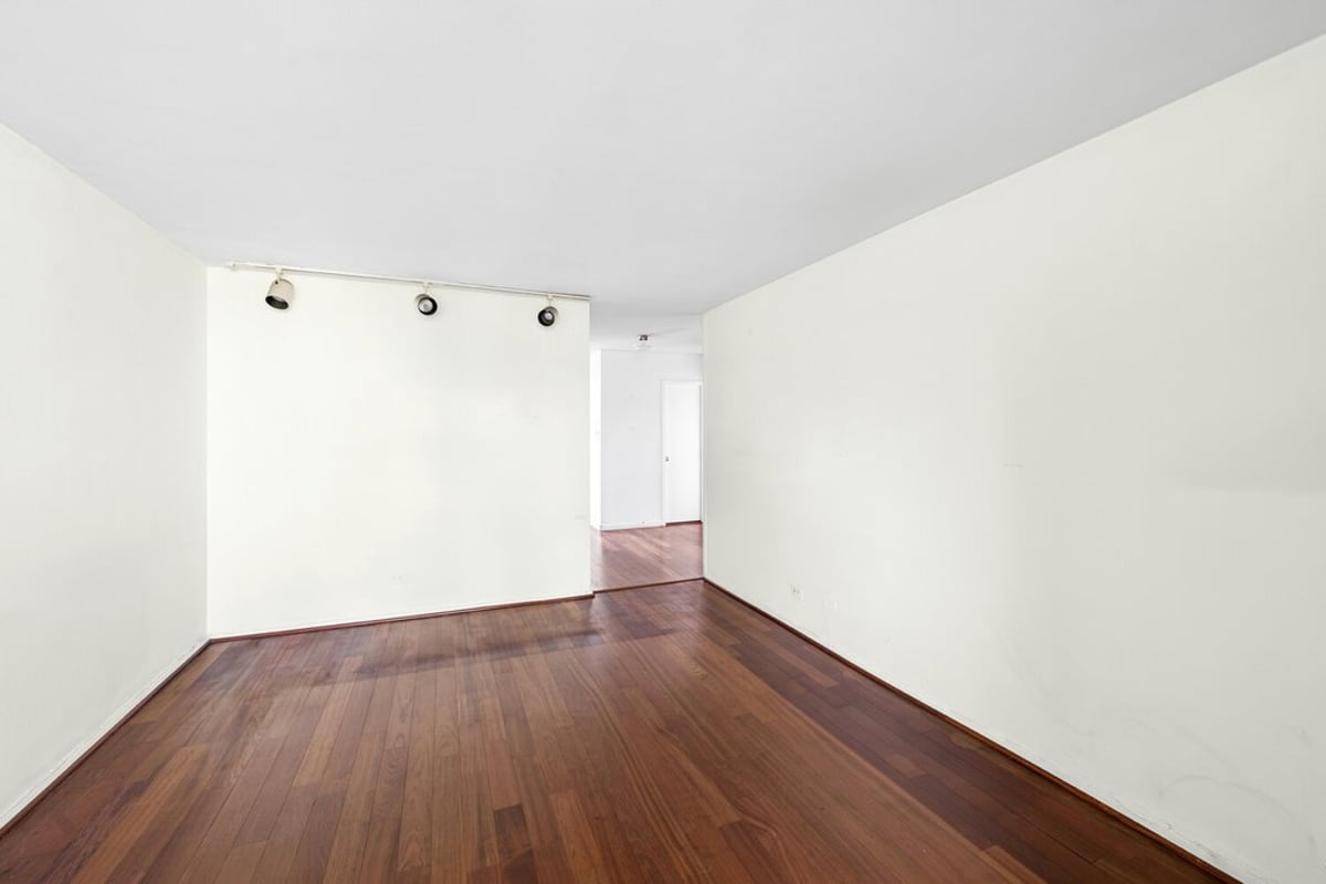 Photo for Columbus Park Tower - 100 West 94th Street Cooperative in Upper West Side, Manhattan