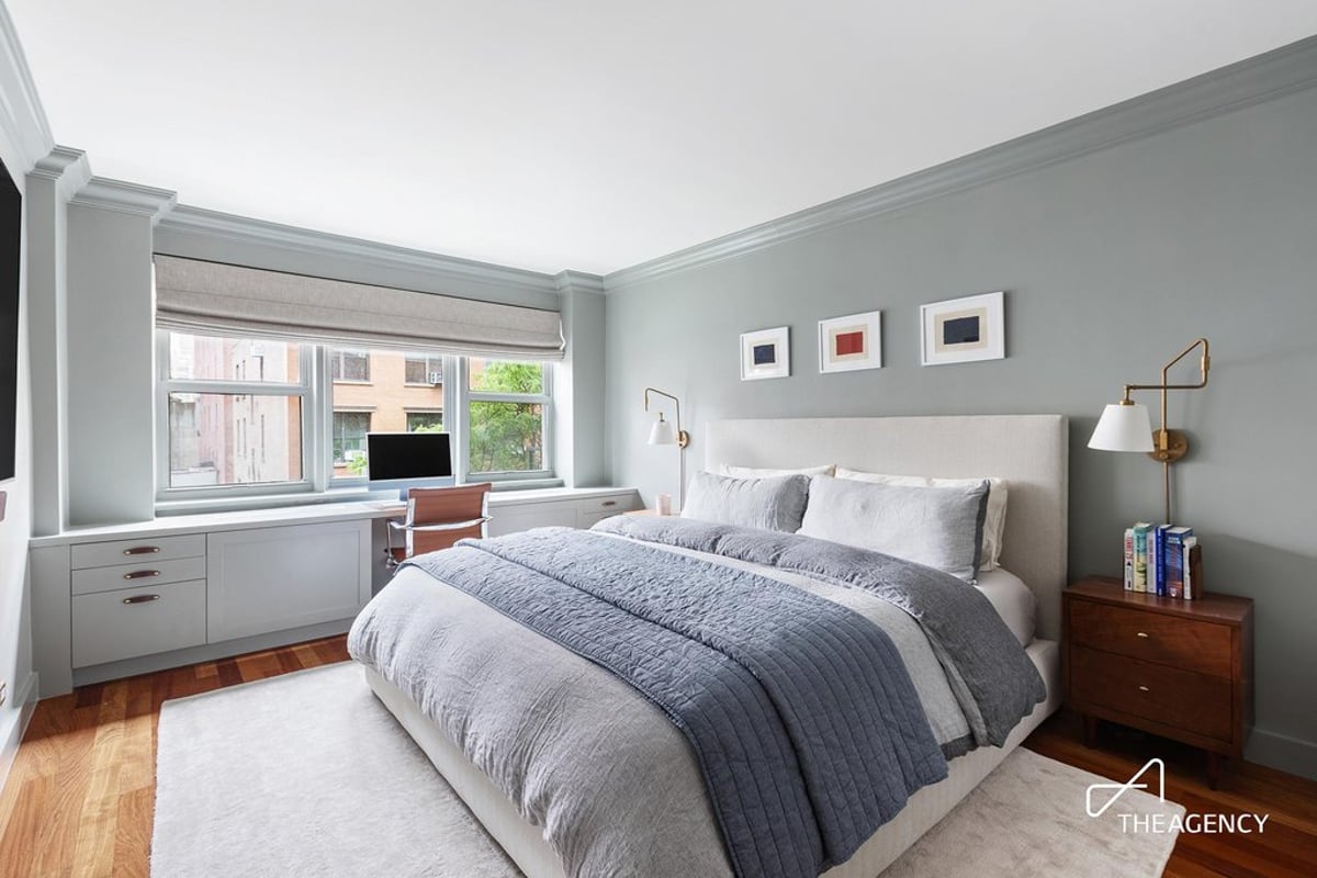 Photo for 39 Gramercy Park - 39 Gramercy Park North Cooperative in Gramercy Park, Manhattan