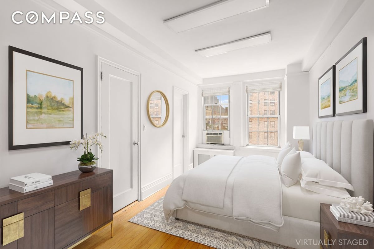 Photo for 16 Park Avenue - 16 Park Avenue Cooperative in Murray Hill, Manhattan