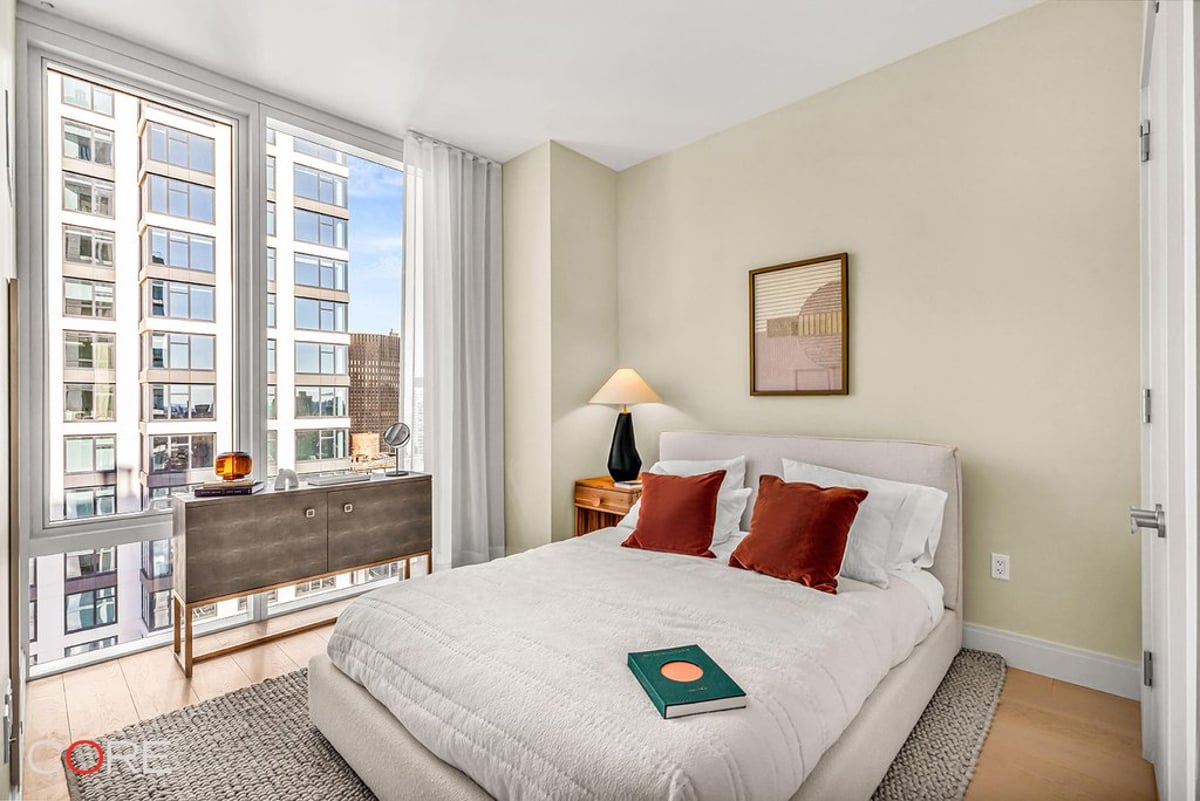 Photo for Eastlight - 501 Third Avenue Condominium in Kips Bay, Manhattan