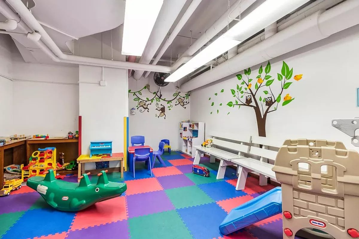 Photo for Lincoln Towers - 140 West End Avenue Condominium in Upper West Side, Manhattan