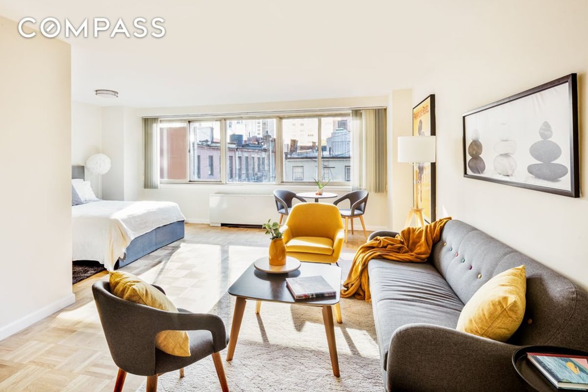 Photo for Fairmont Manor - 401 East 86th Street Cooperative in Upper East Side, Manhattan