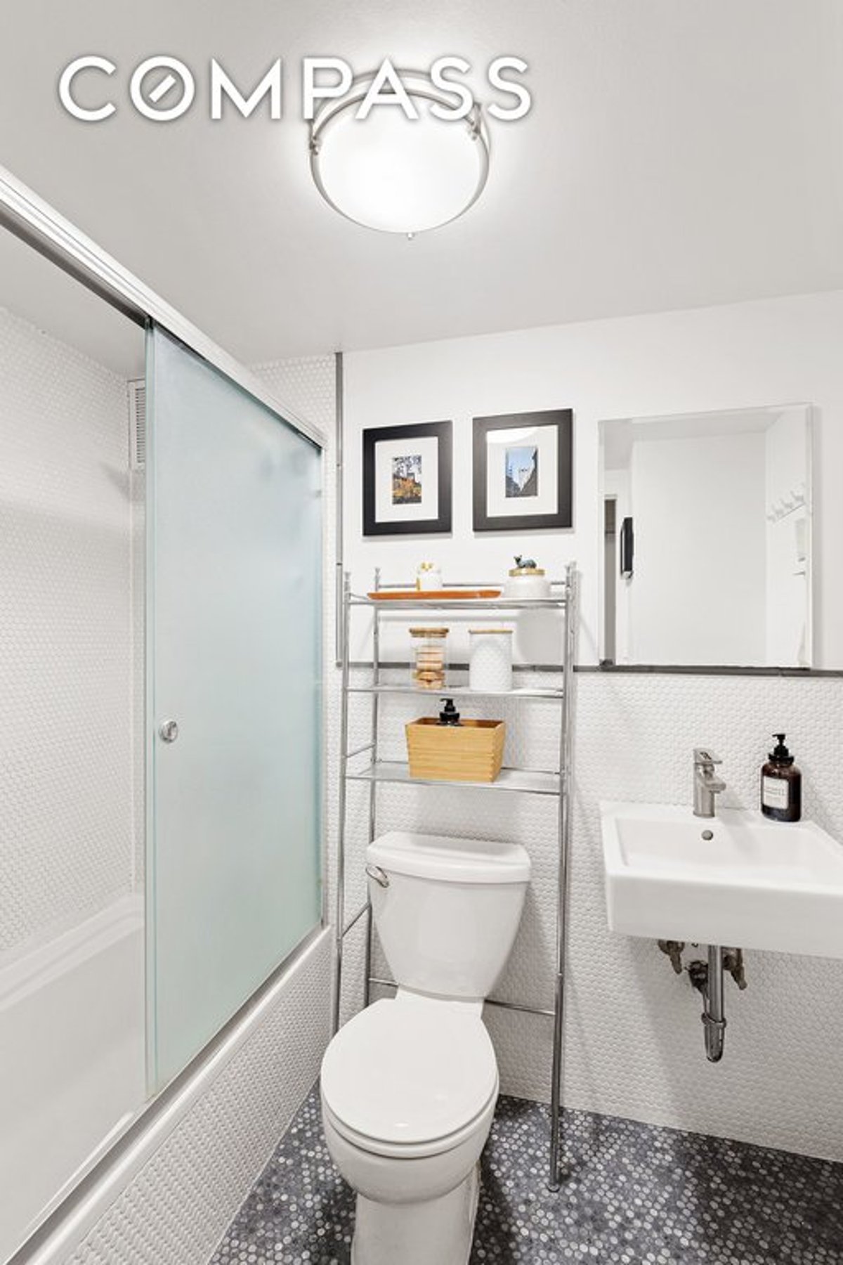 Photo for Clinton Hill Coops - 185 Clinton Avenue Cooperative in Clinton Hill, Brooklyn