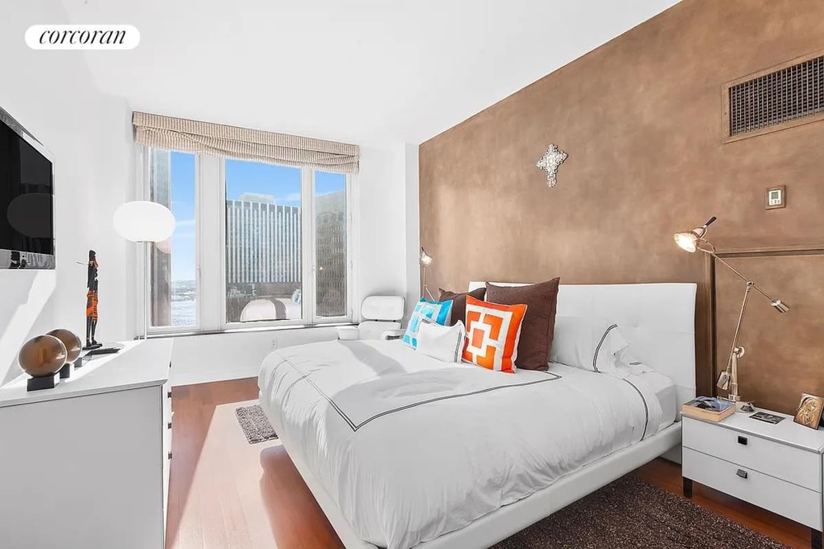 Photo for William Beaver House - 15 William Street Condominium in Financial District, Manhattan