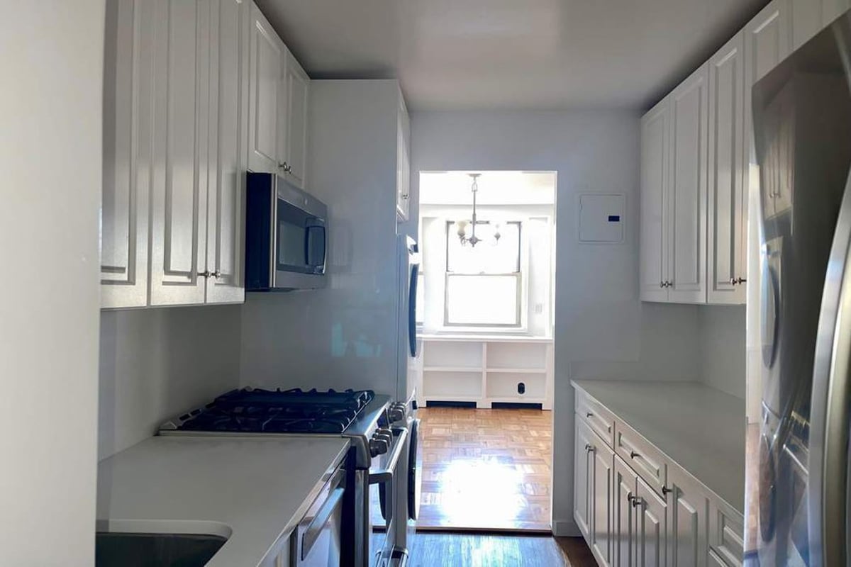 Photo for 215 East 80th Street - 215 East 80th Street Condominium in Upper East Side, Manhattan