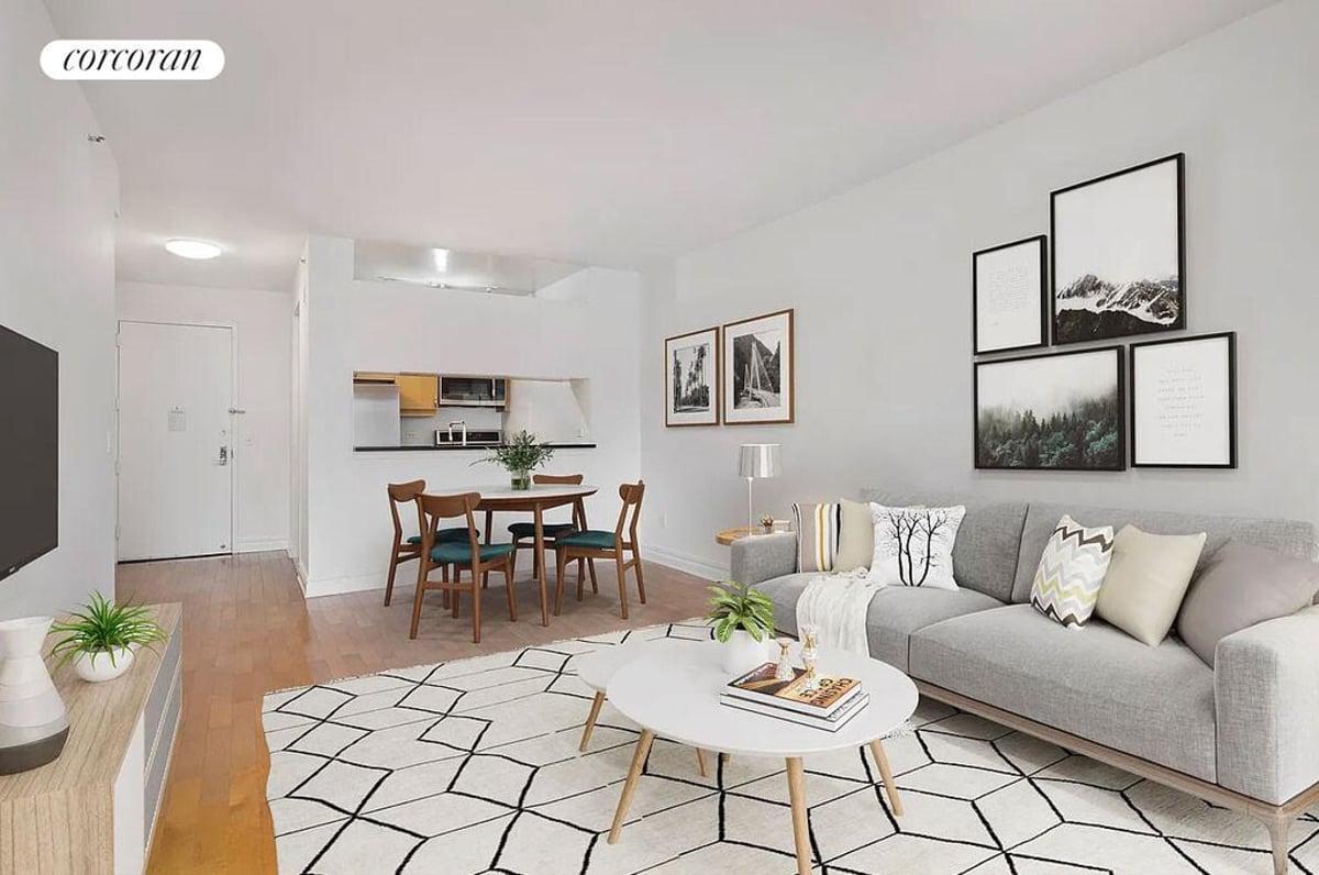 Photo for Bridge Tower Place - 401 East 60th Street Condominium in Upper East Side, Manhattan