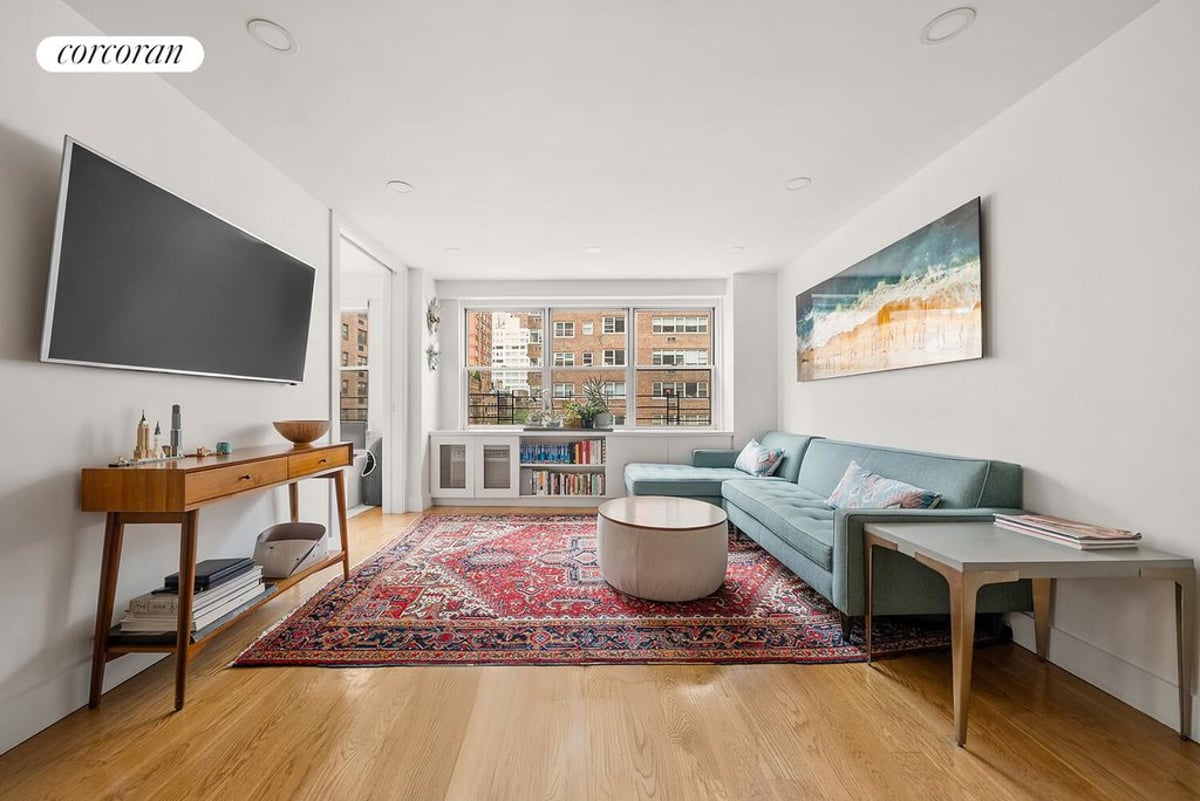 Photo for The Gemstone - 235 West End Avenue Condominium in Upper West Side, Manhattan