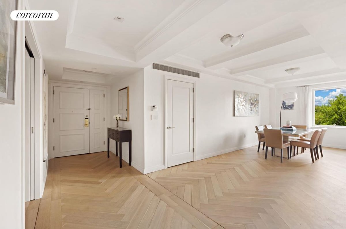 Photo for JW Marriott Essex House - 160 Central Park South Condominium in Midtown, Manhattan