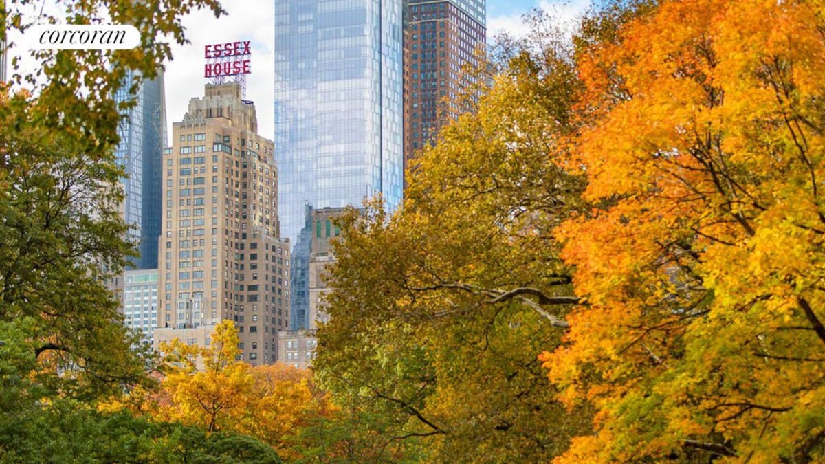 Photo for JW Marriott Essex House - 160 Central Park South Condominium in Midtown, Manhattan