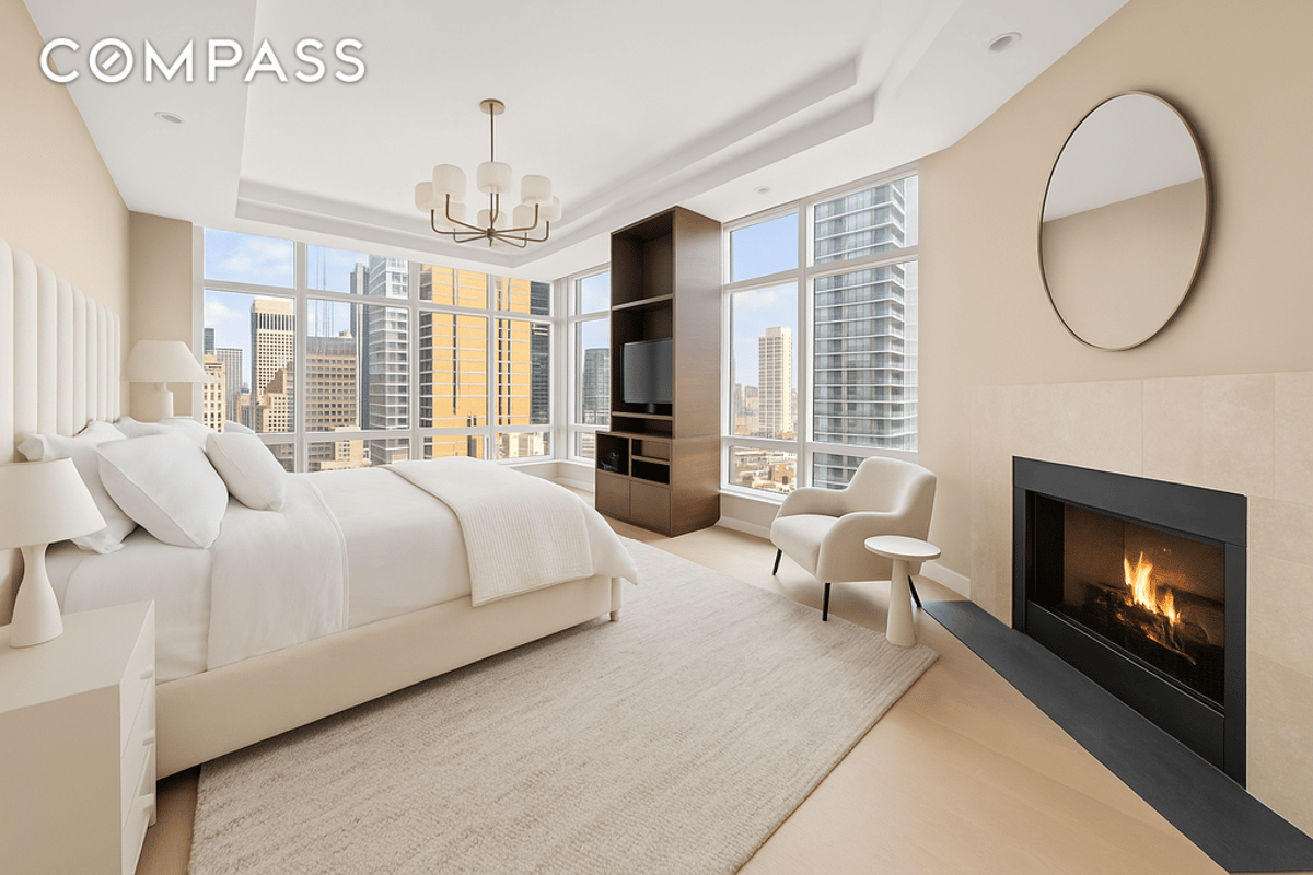 Photo for Milan Condominium - 300 East 55th Street Condominium in Midtown East, Manhattan