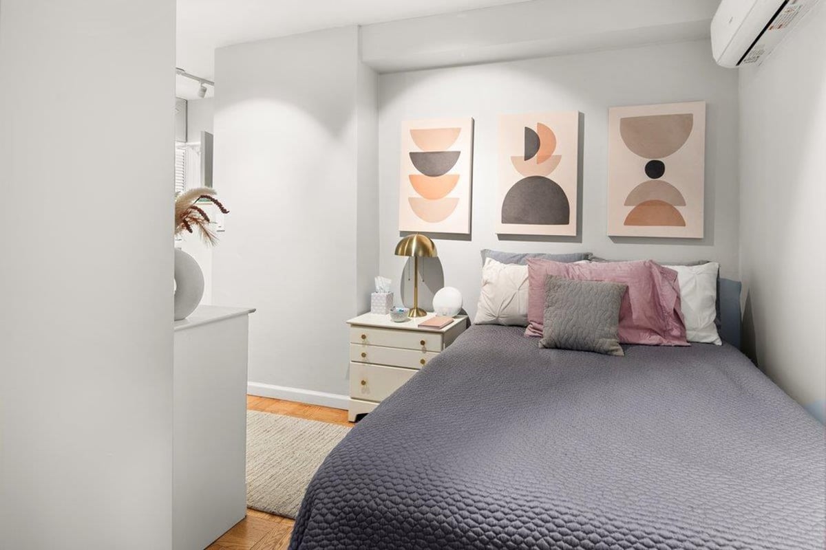 Photo for The Gregory House - 440 East 79th Street Cooperative in Upper East Side, Manhattan