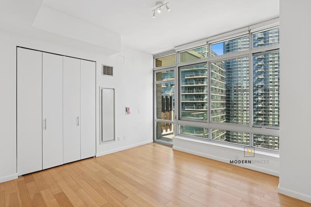 Photo for The View at East Coast - 46-30 Center Boulevard Condominium in Long Island City, Queens