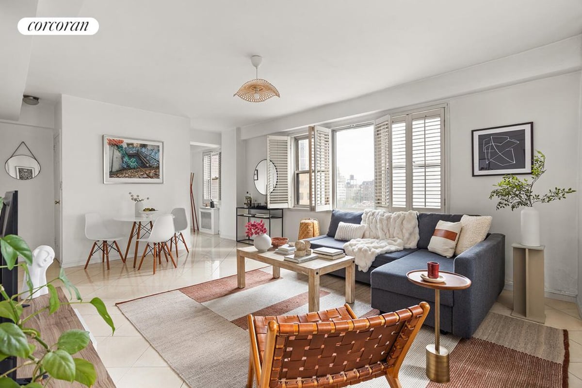 Photo for 310 East 49th Street - 310 East 49th Street Cooperative in Midtown East, Manhattan