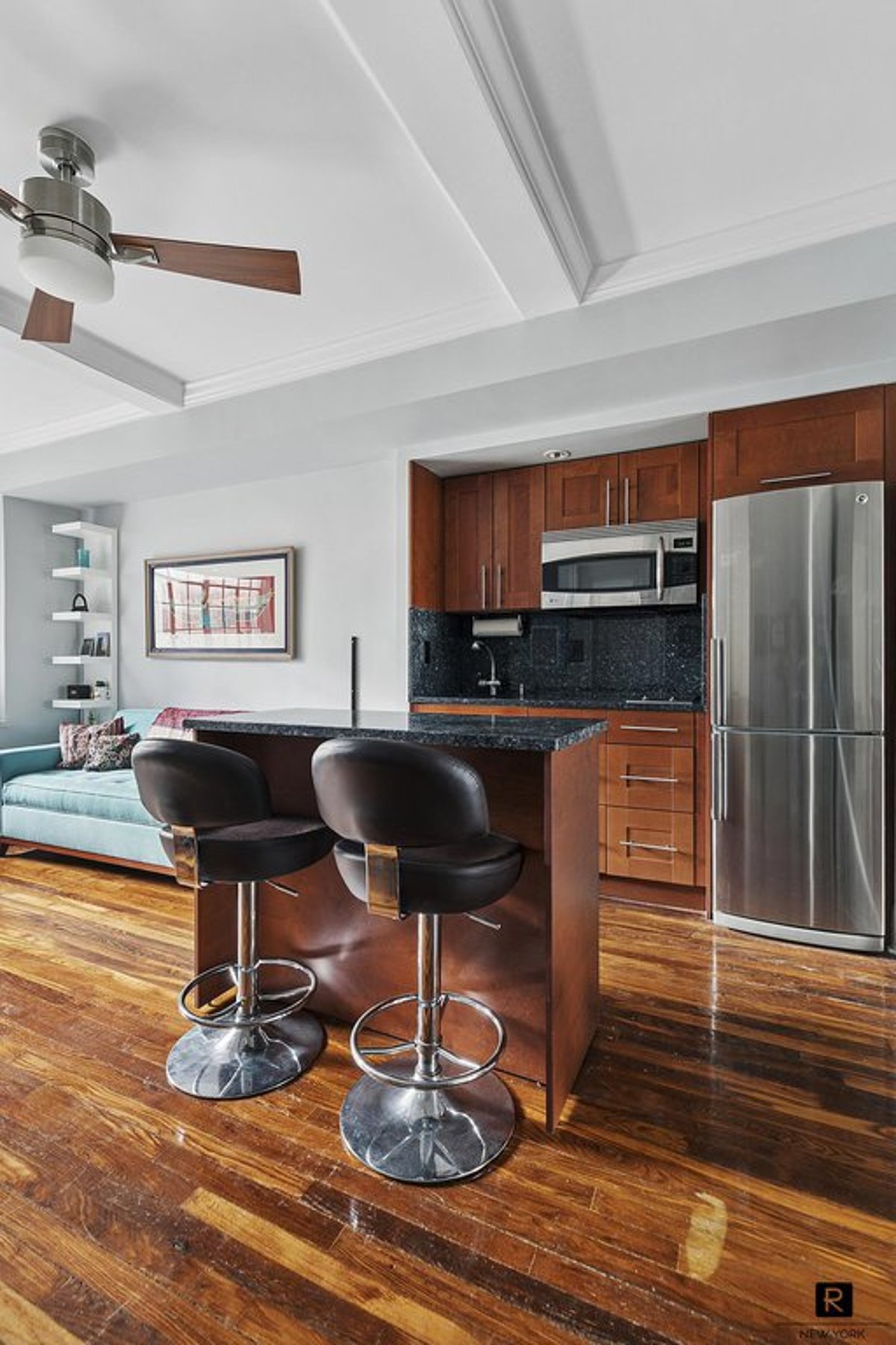 Photo for Prospect Tower - 45 Tudor City Place Cooperative in Turtle Bay, Manhattan