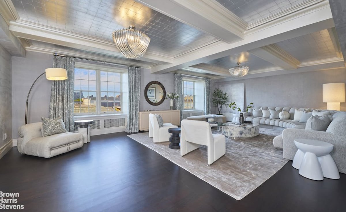 Photo for 995 5th AVENUE - 995 5th Avenue Cooperative in Upper East Side, Manhattan