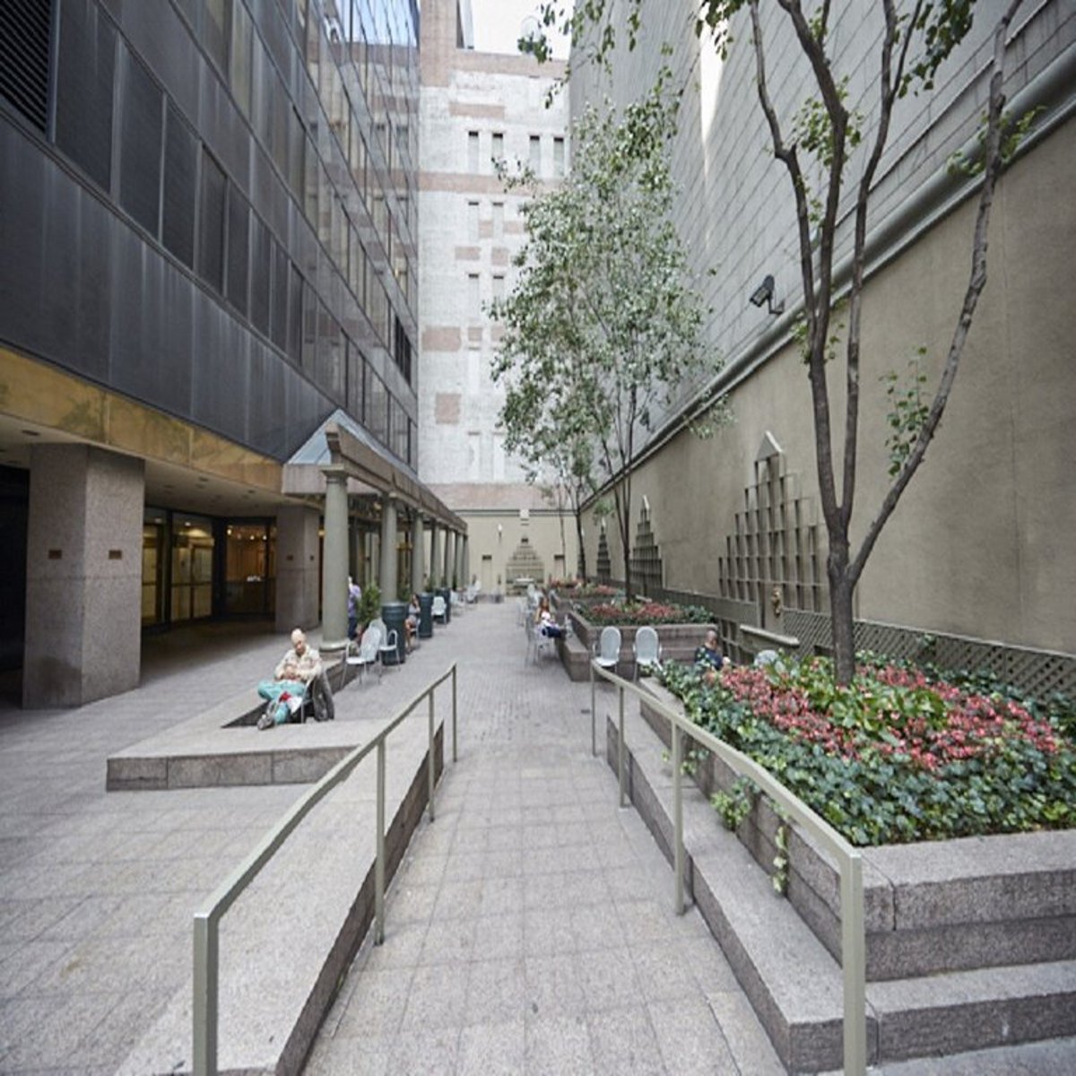Photo for 445 5th Avenue - 445 5th Avenue Condominium in Murray Hill, Manhattan
