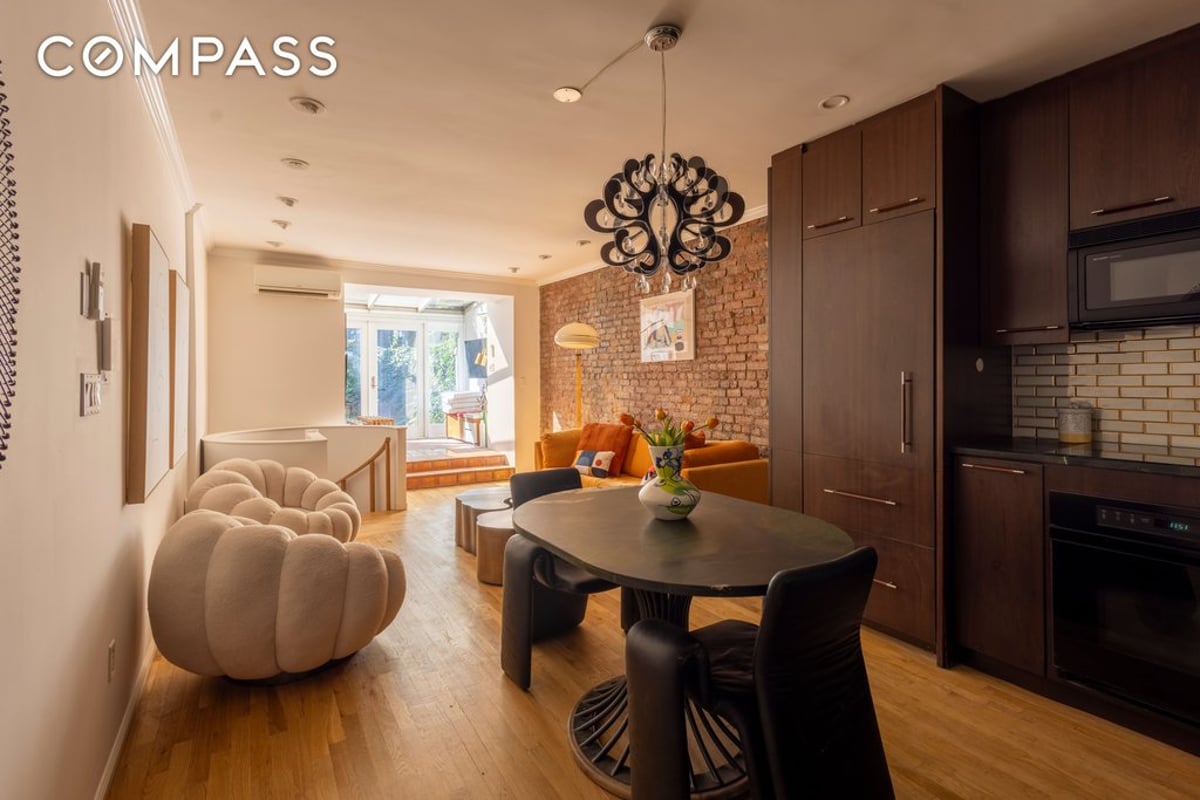 Photo for 354 West 23rd Street - 354 West 23rd Street Cooperative in Chelsea, Manhattan