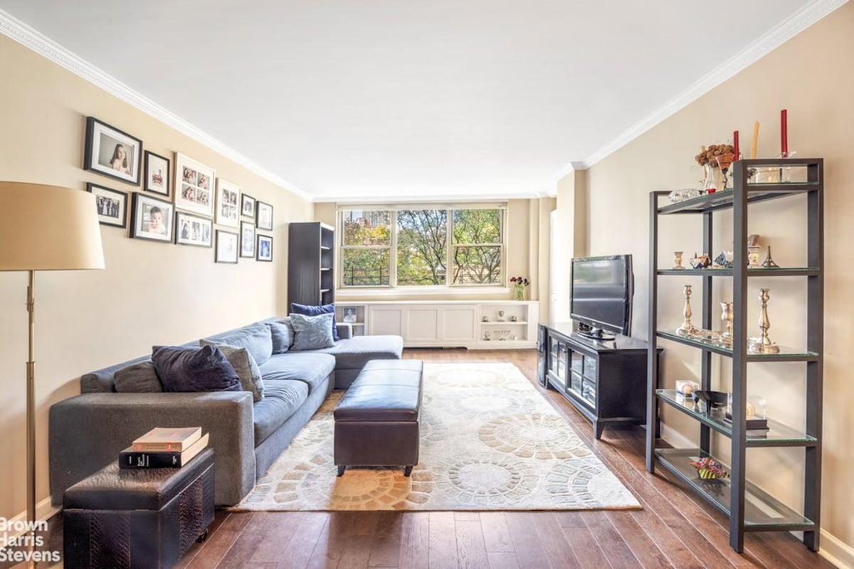 Photo for 222 EAST 80 STREET - 222 East 80th Street Cooperative in Upper East Side, Manhattan