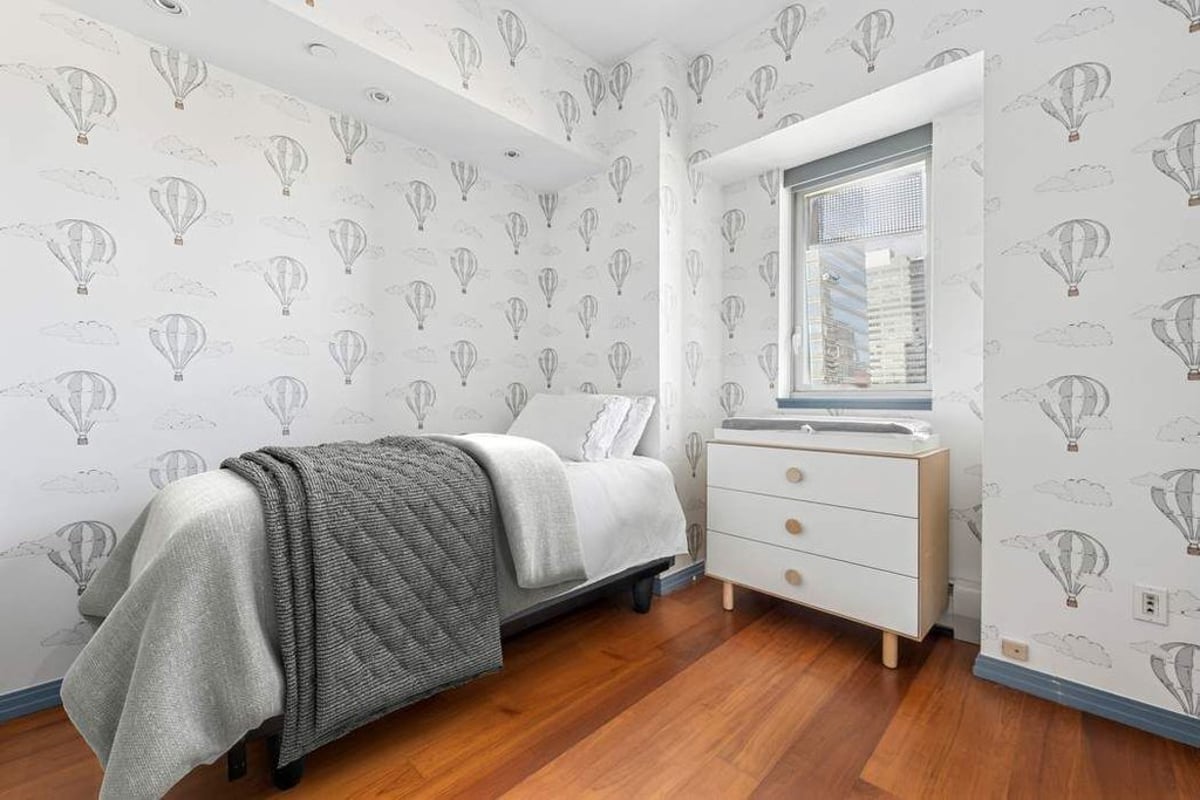 Photo for 205 East 59th Street - 205 East 59th Street Condominium in Upper East Side, Manhattan