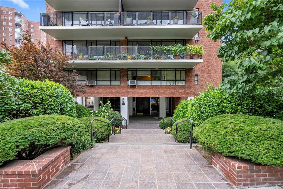 Photo for 2727 Palisade Avenue - 2727 Palisade Avenue Cooperative in West Bronx, Bronx