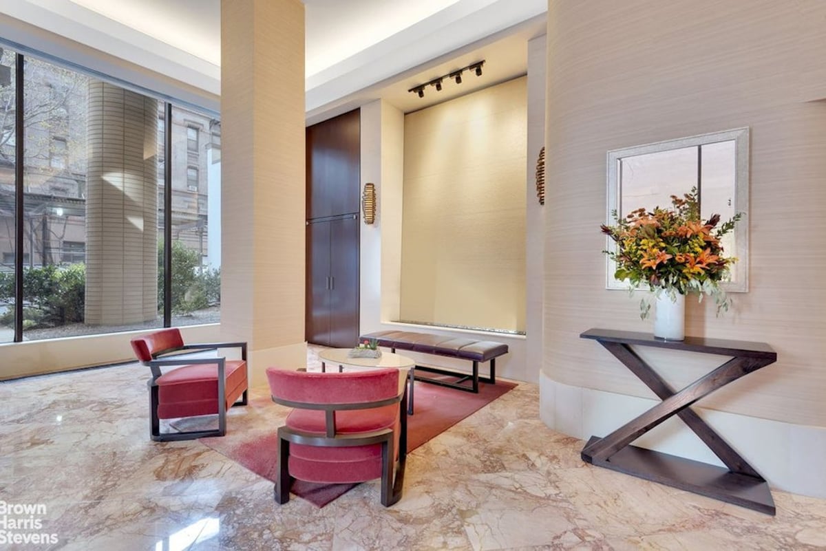 Photo for The Whitney - 311 East 38th Street Condominium in Midtown East, Manhattan