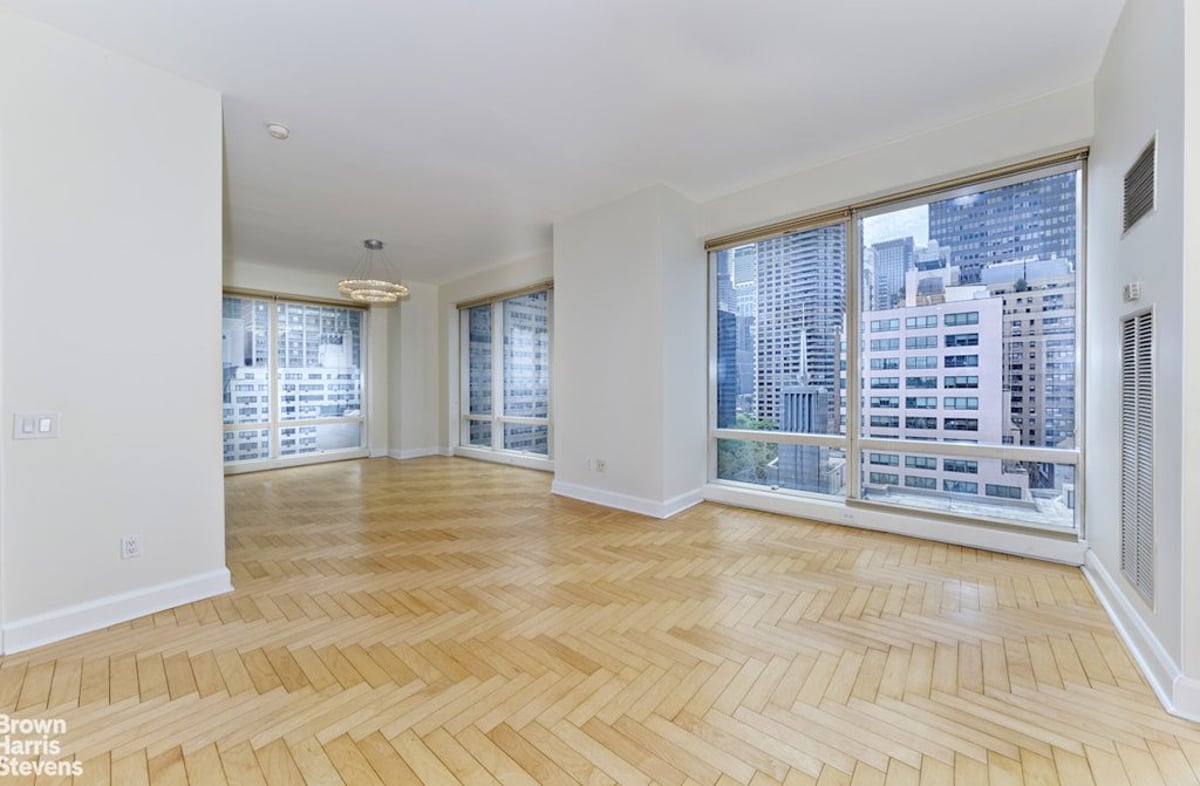 Photo for Trump World Tower - 845 United Nations Plaza Condominium in Midtown East, Manhattan