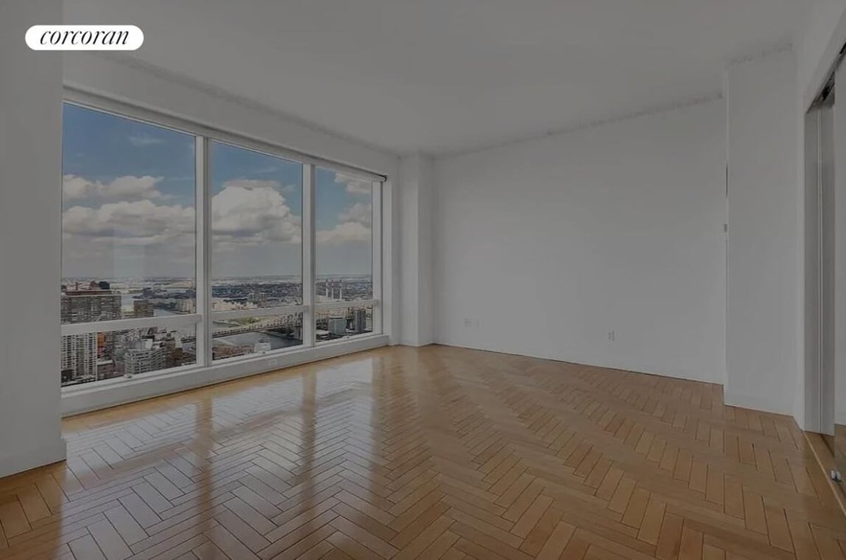 Photo for Trump World Tower - 845 United Nations Plaza Condominium in Midtown East, Manhattan