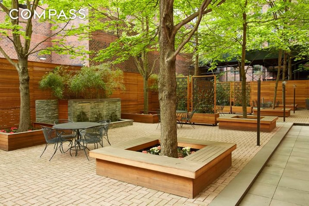 Photo for Hudson View East - 250 South End Avenue Condominium in Battery Park City, Manhattan