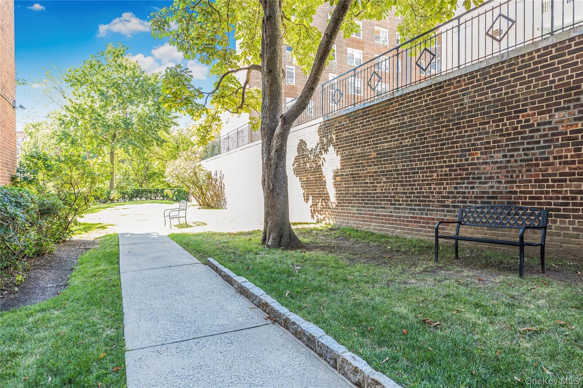 Photo for 3725 Henry Hudson Parkway West - 3725 Henry Hudson Parkway West Cooperative in West Bronx, Bronx