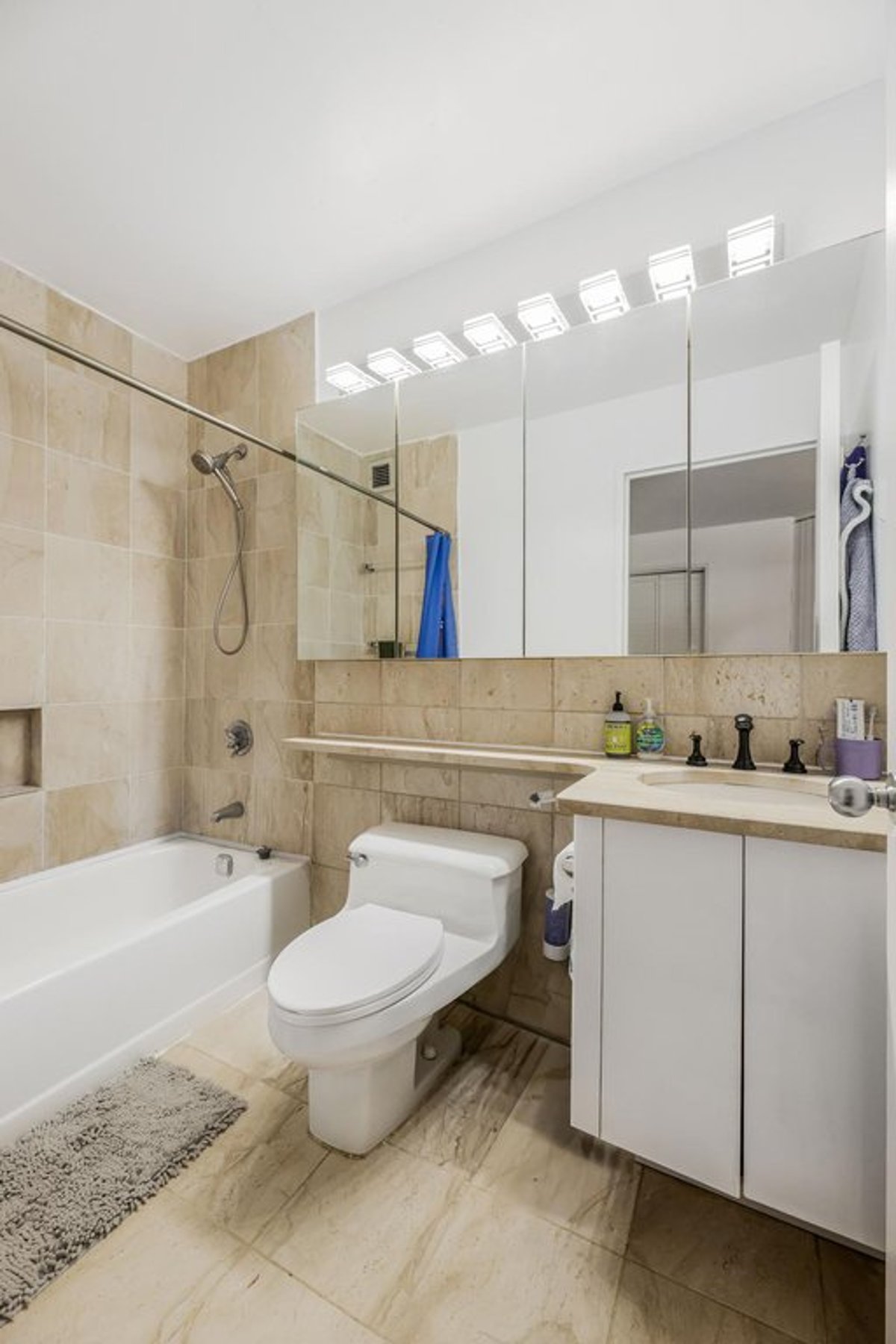 Photo for The Horizon - 415 East 37th Street Condominium in Midtown East, Manhattan