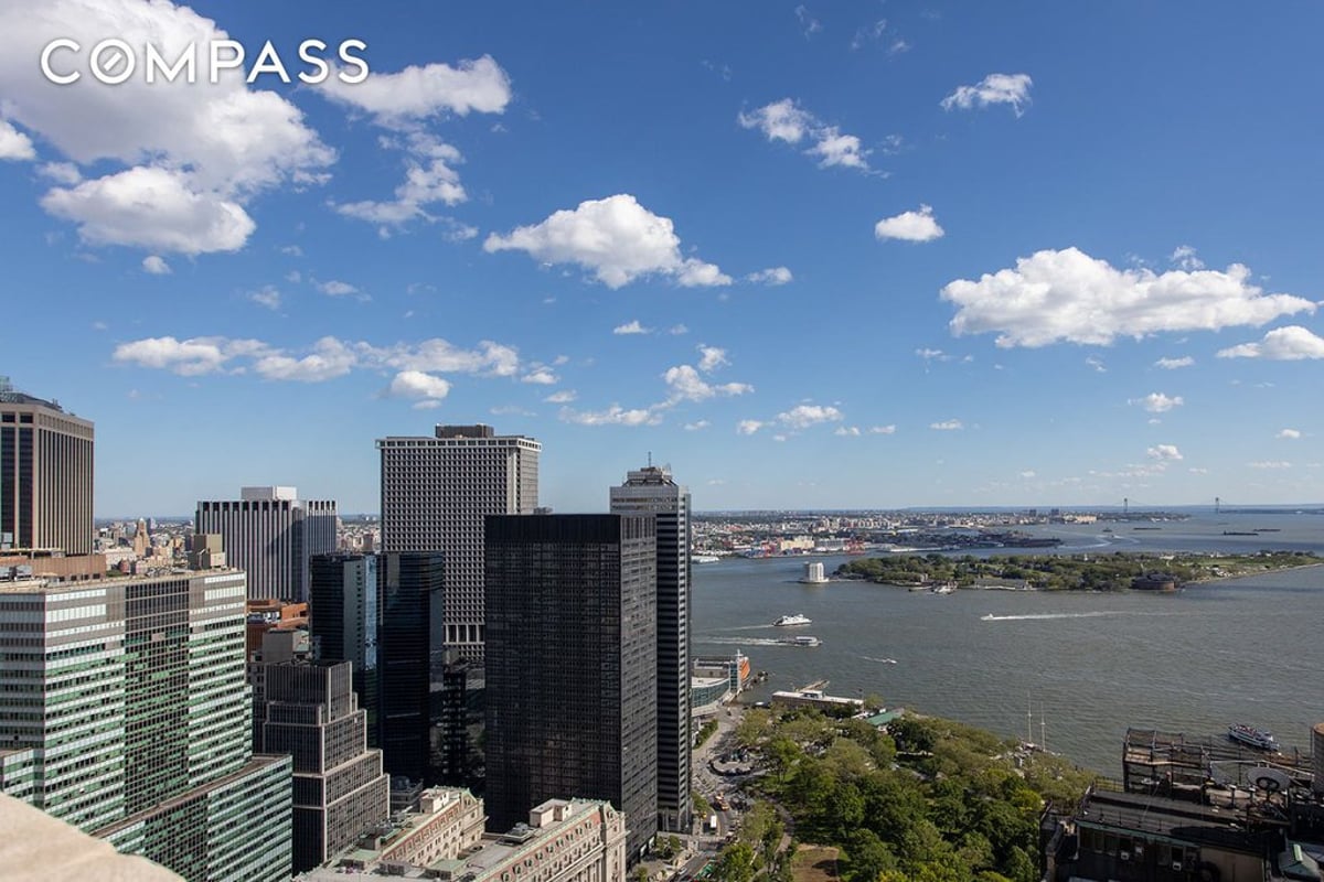 Photo for The Downtown Club - 20 West Street Condominium in Financial District, Manhattan