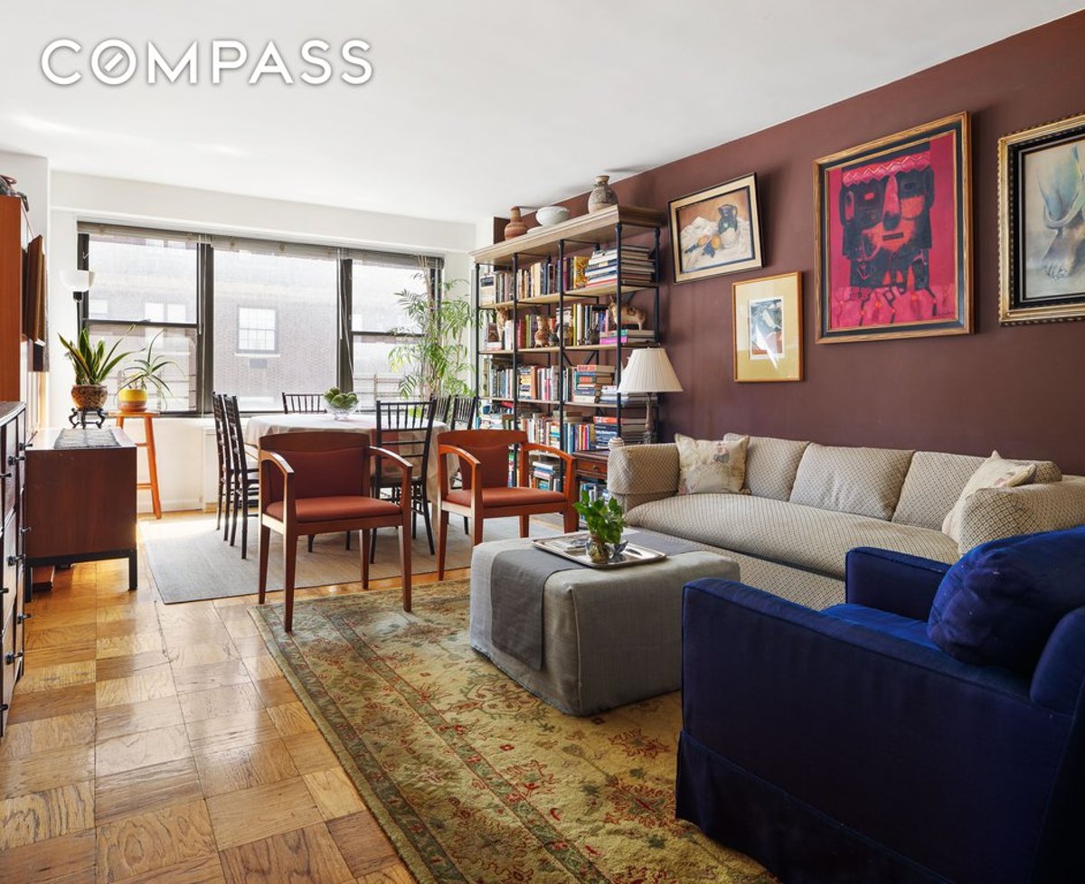 Photo for Trafalgar House - 120 East 90th Street Condominium in Upper East Side, Manhattan