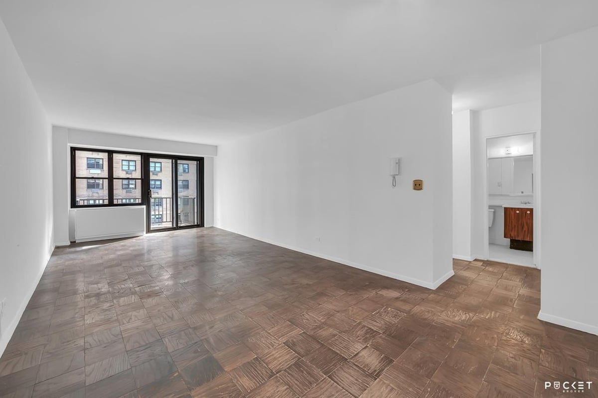Photo for East Winds Condominium - 345 East 80th Street Condominium in Upper East Side, Manhattan