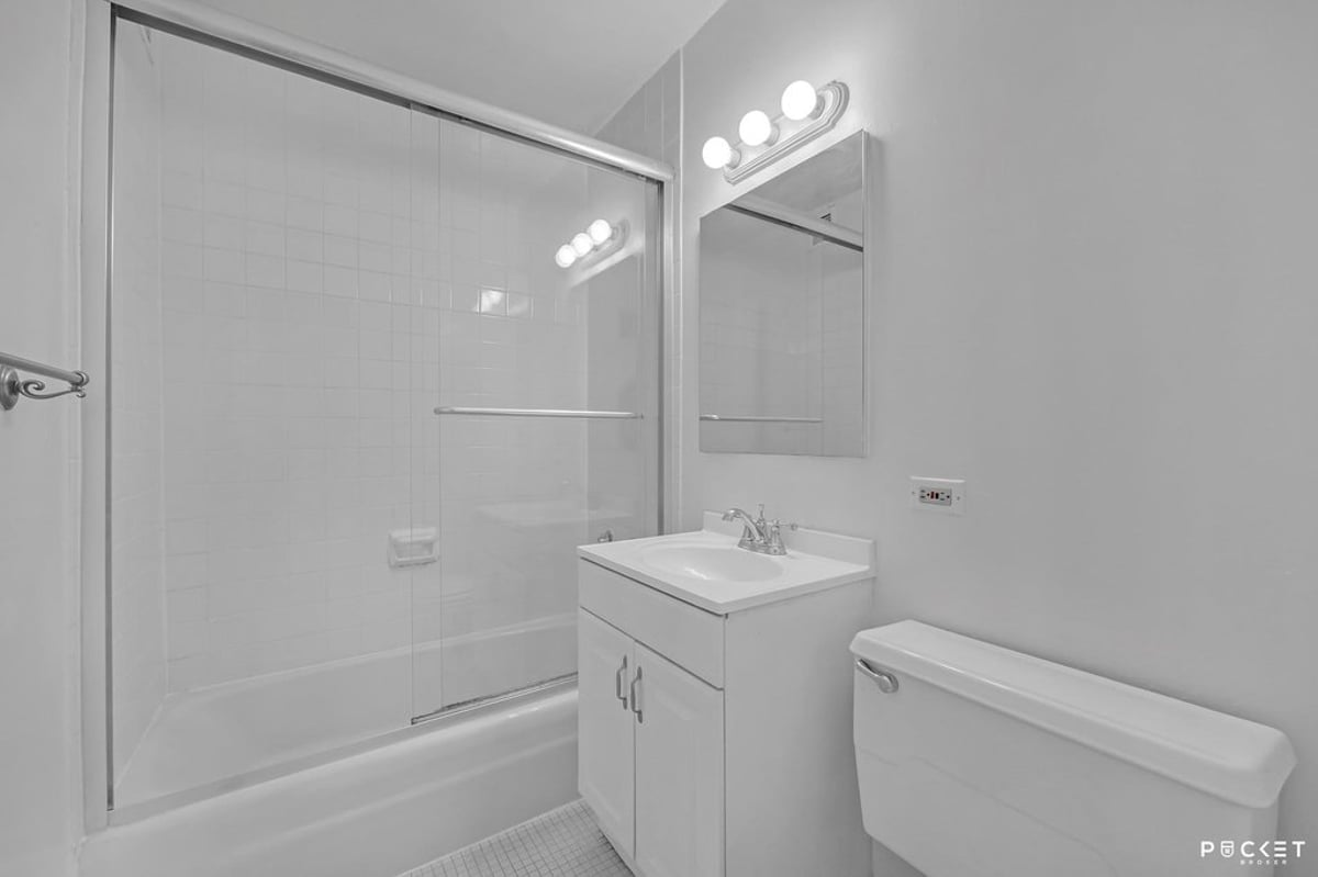 Photo for East Winds Condominium - 345 East 80th Street Condominium in Upper East Side, Manhattan