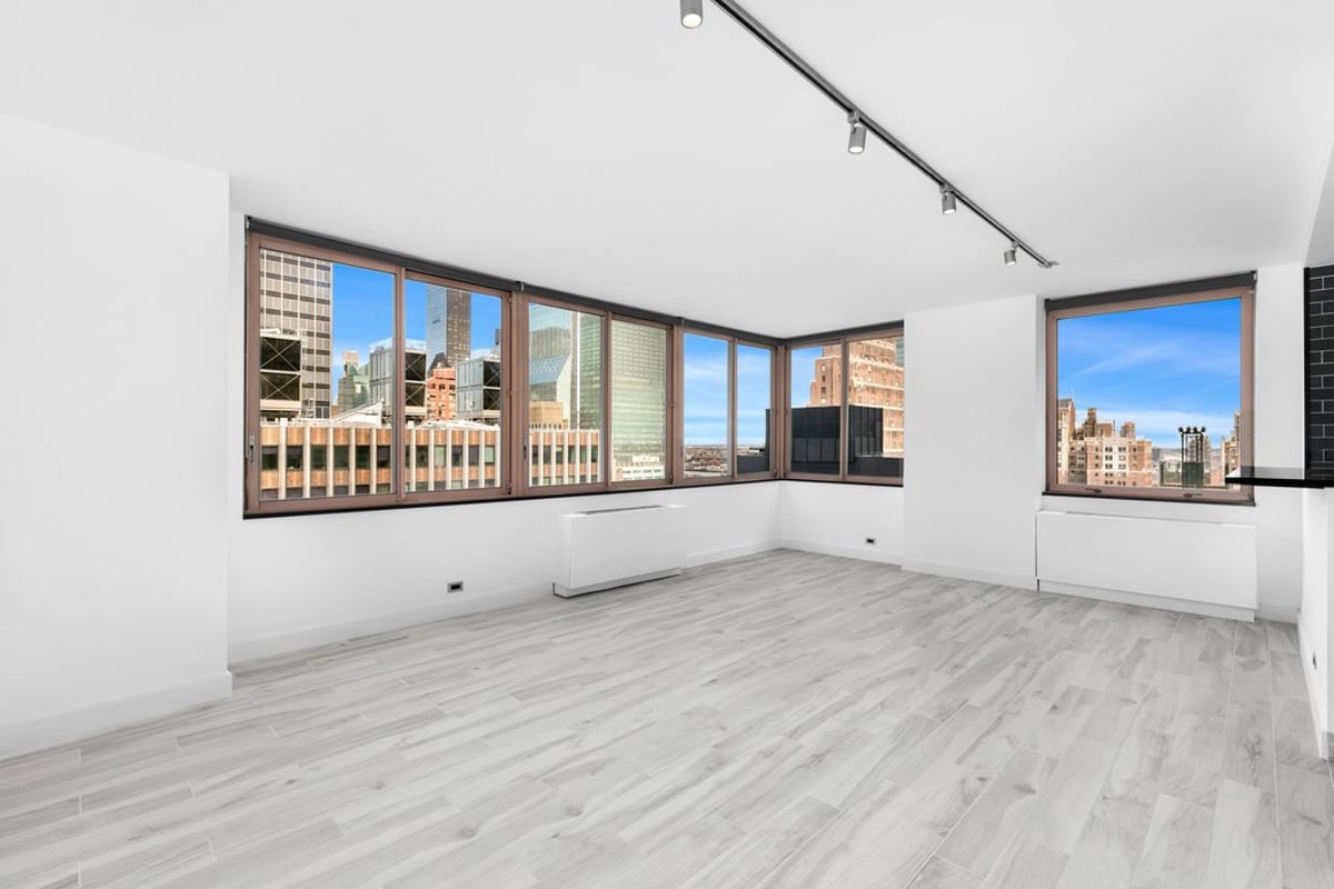 Photo for The Vanderbilt - 235 East 40th Street Condominium in Turtle Bay, Manhattan