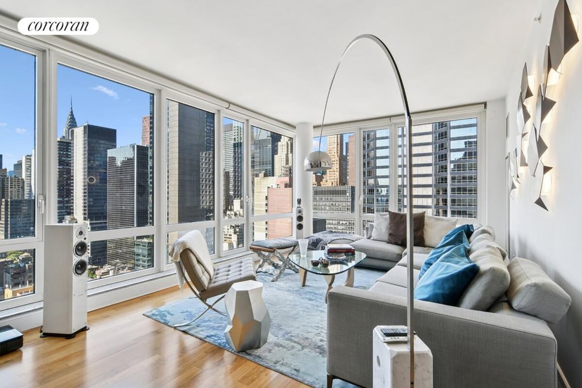 Photo for The Veneto - 250 East 53rd Street Condominium in Midtown East, Manhattan