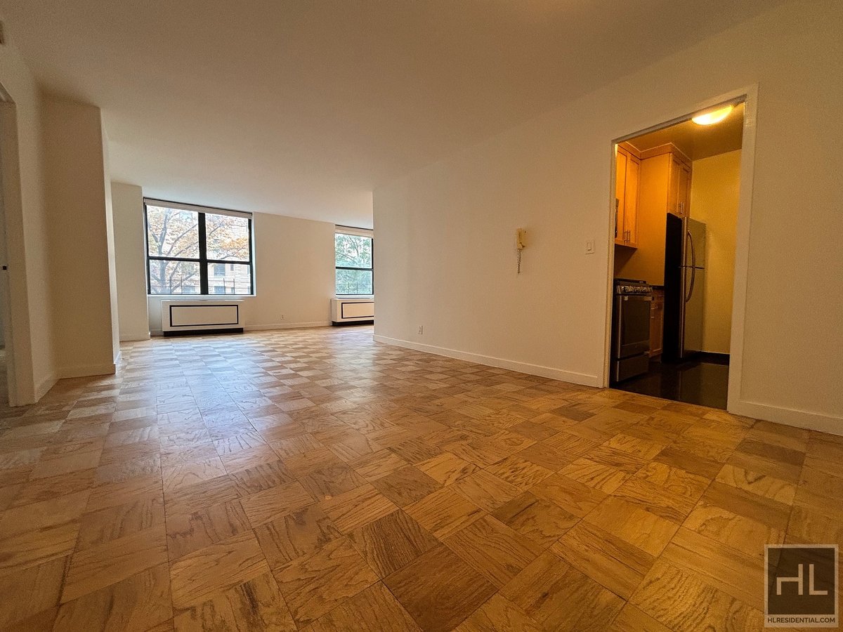 Photo for The Montana - 247 West 87th Street Rental Building in Upper West Side, Manhattan