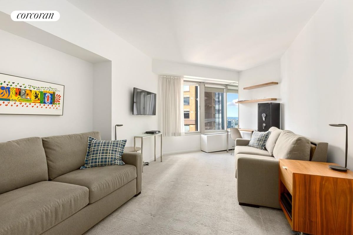 Photo for CitySpire - 150 West 56th Street Condominium in Midtown, Manhattan